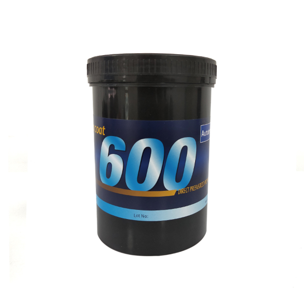 600